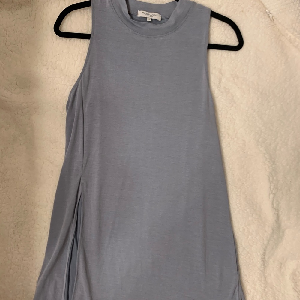 Top - Picture 3 of 3